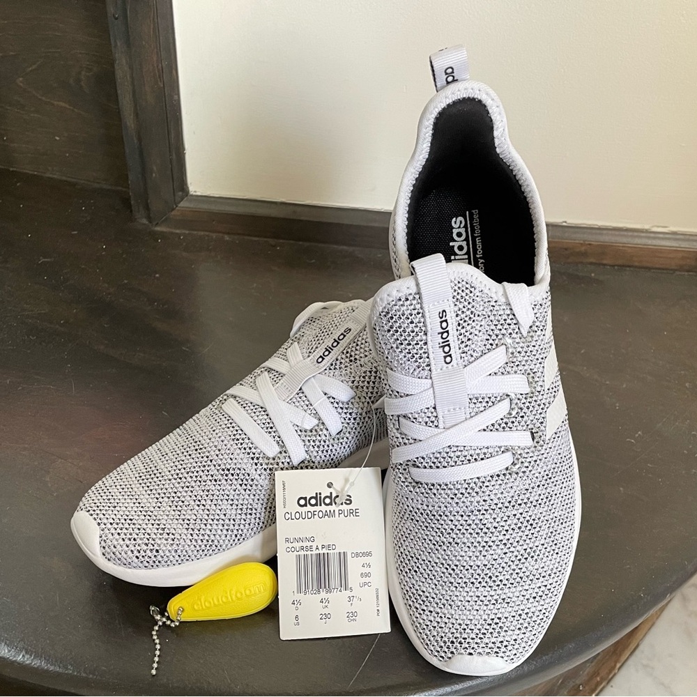 NWT Adidas Cloudfoam Pure Gray and White Sneakers
